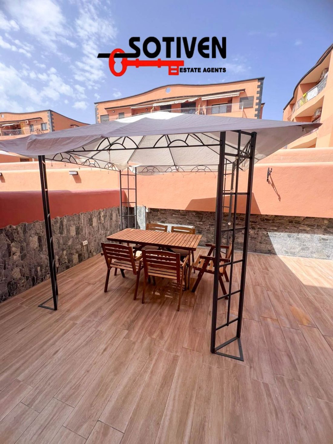 Residenza a Adeje, Isole Canarie, Spagna 1 - 15970001