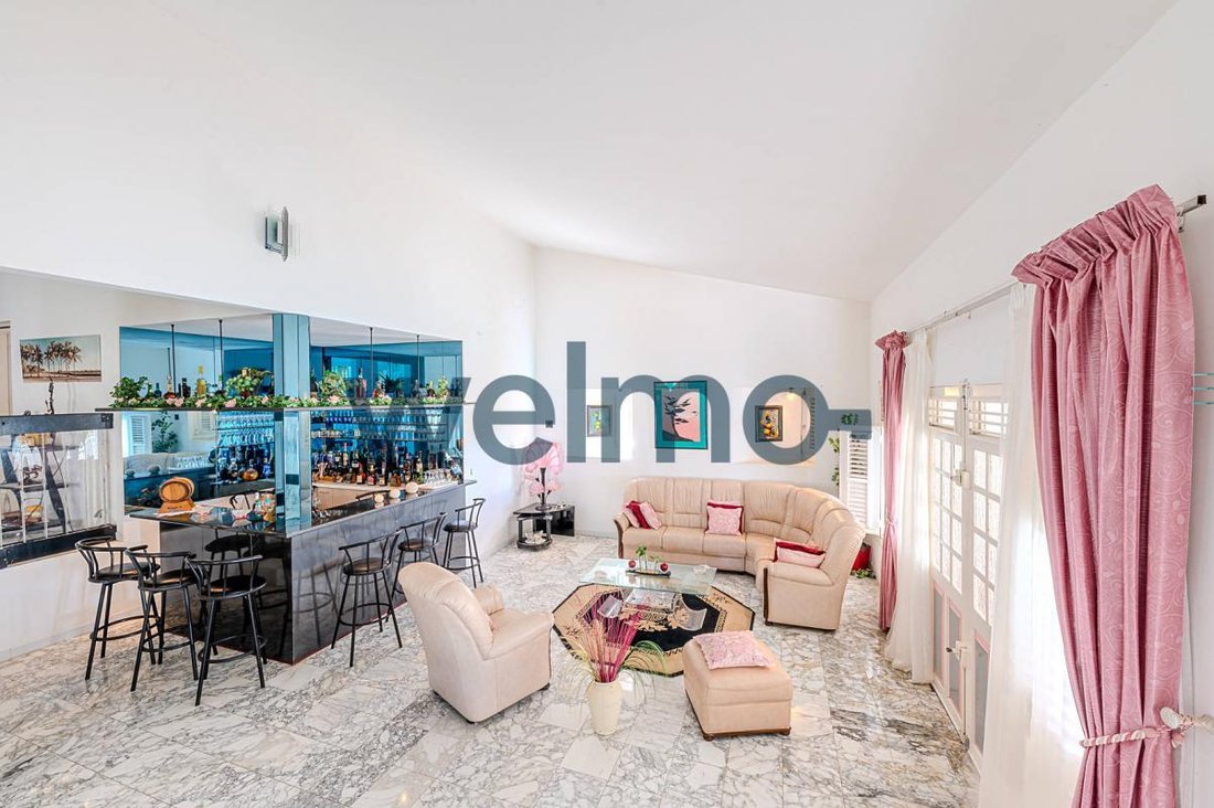 Villa in France 5 - 15244007