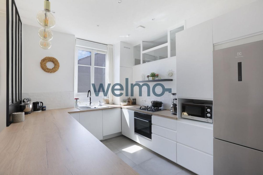 Apartment in Les Brotteaux-Bellecombe-Masséna, Lyon 6e Arrondissement, Lyon 5 - 15726492