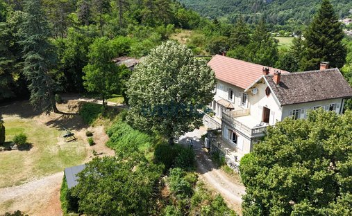 Casa en Artemare, Auvernia-Ródano-Alpes, Francia 1