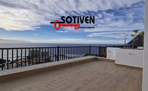 Apartamento en Acantilados de Los Gigantes, Canarias, España 1