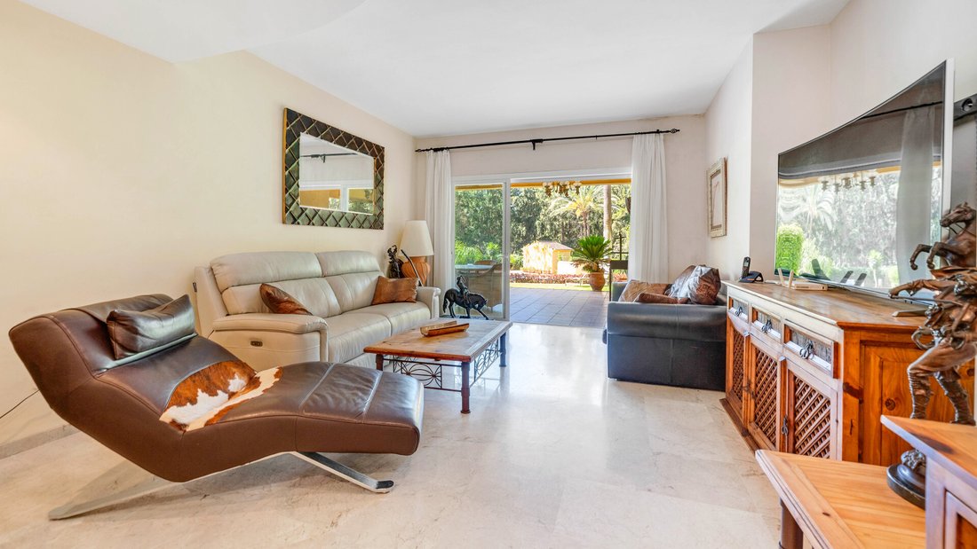 Apartment in Rio Real, Marbella, Andalusia 4 - 15967056