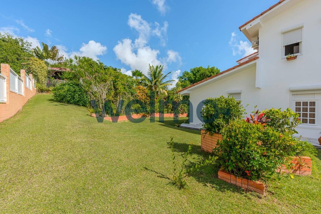 Villa in France 3 - 15244007