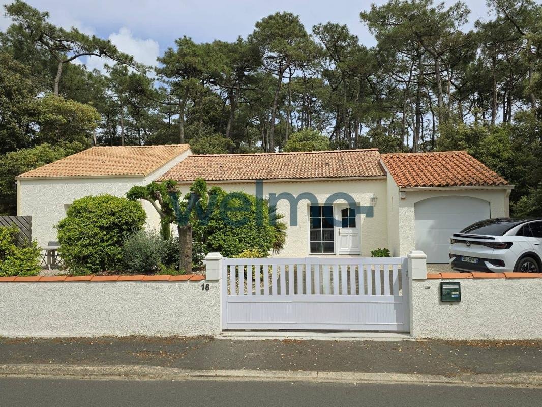 House in La Tranche-sur-Mer, Pays de la Loire, France 1 - 15624896