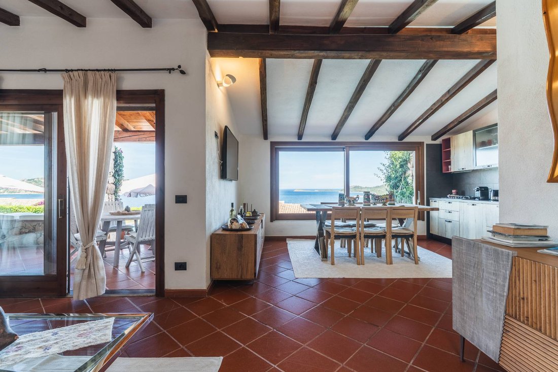 Villa in San Teodoro, Sardinia, Italy 5 - 15967541