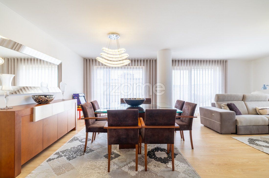 Apartment in Bougado (Sao Martinho e Santiago), Porto District, Portugal 3 - 15968247