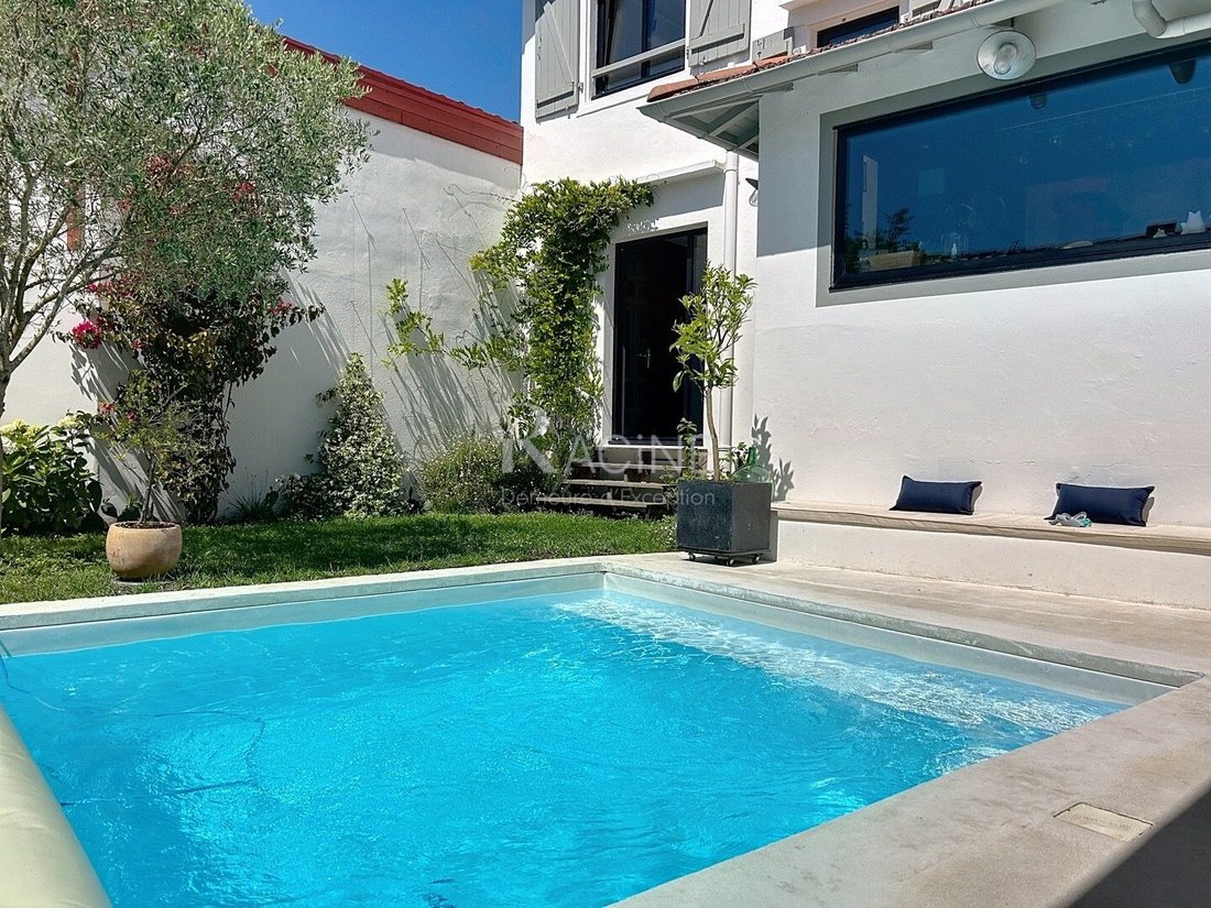 House in Anglet, Nouvelle-Aquitaine, France 2 - 15969828