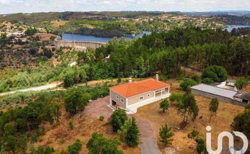 Maison de ville à Martinchel, District de Santarém, Portugal 1