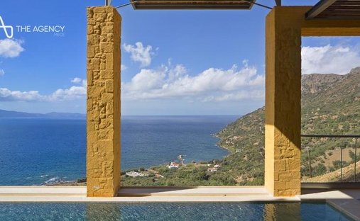 Villa in Kissamos, Greece 1