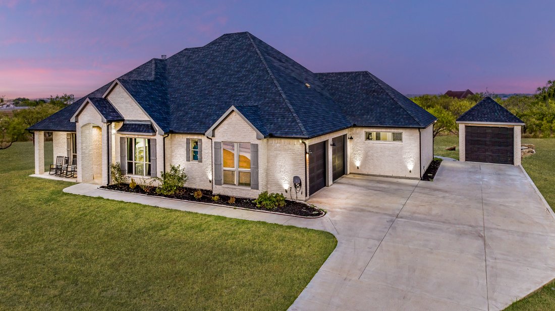 House in Weatherford, Texas, United States 1 - 15966815