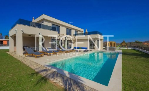 House in Rovinjsko Selo, Istria County, Croatia 1