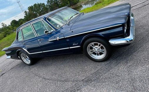 Plymouth Valiant in Calverton, NY, United States 1