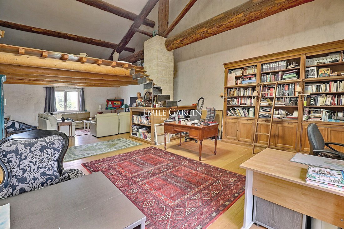 Villa in Boulbon, Provence-Alpes-Côte d'Azur, France 5 - 15968773