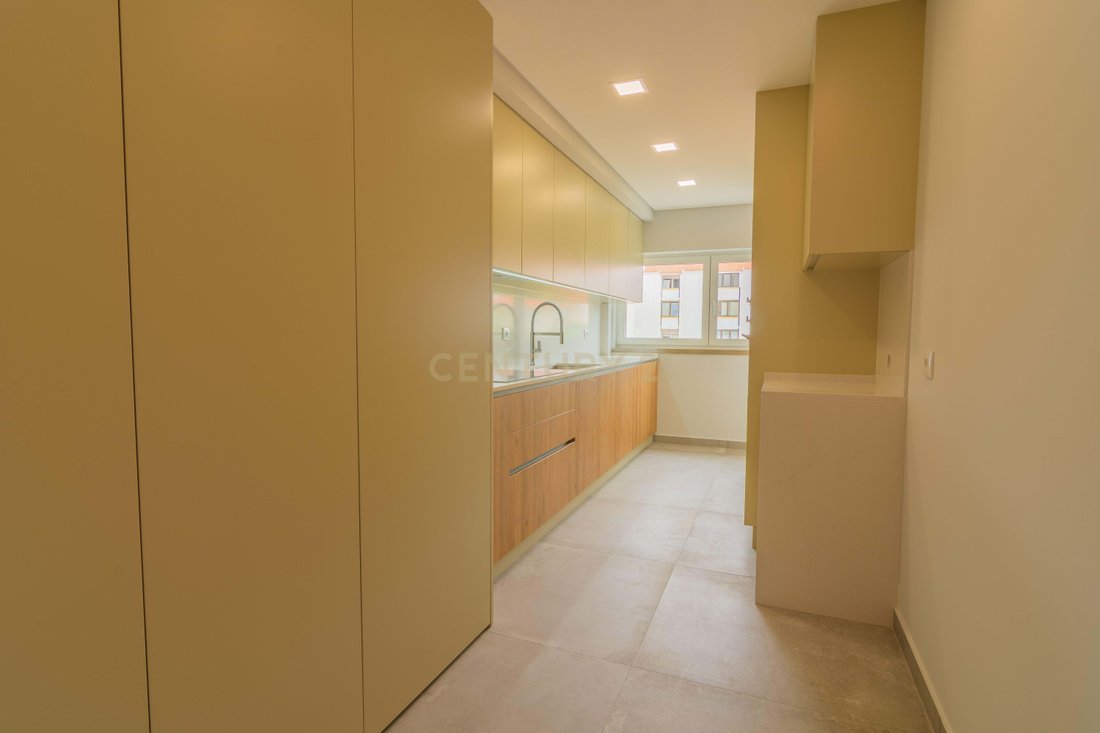 Apartment in Cascais e Estoril, Lisbon, Portugal 5 - 15969014