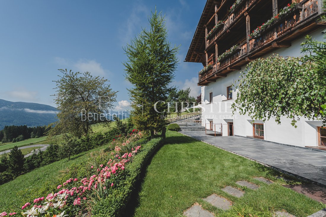 Estate in Terenten, Trentino – Alto Adige/Südtirol, Italy 1 - 15970030