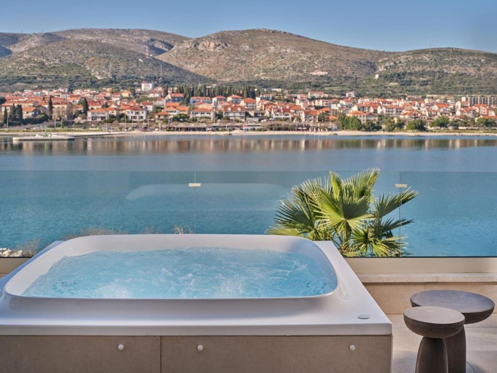 Villa in Zedno, Split-Dalmatia County, Croatia 3 - 12261579