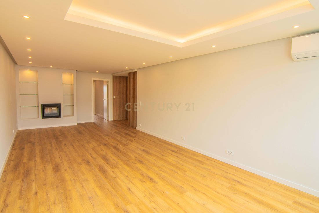 Apartment in Cascais e Estoril, Lisbon, Portugal 2 - 15969014