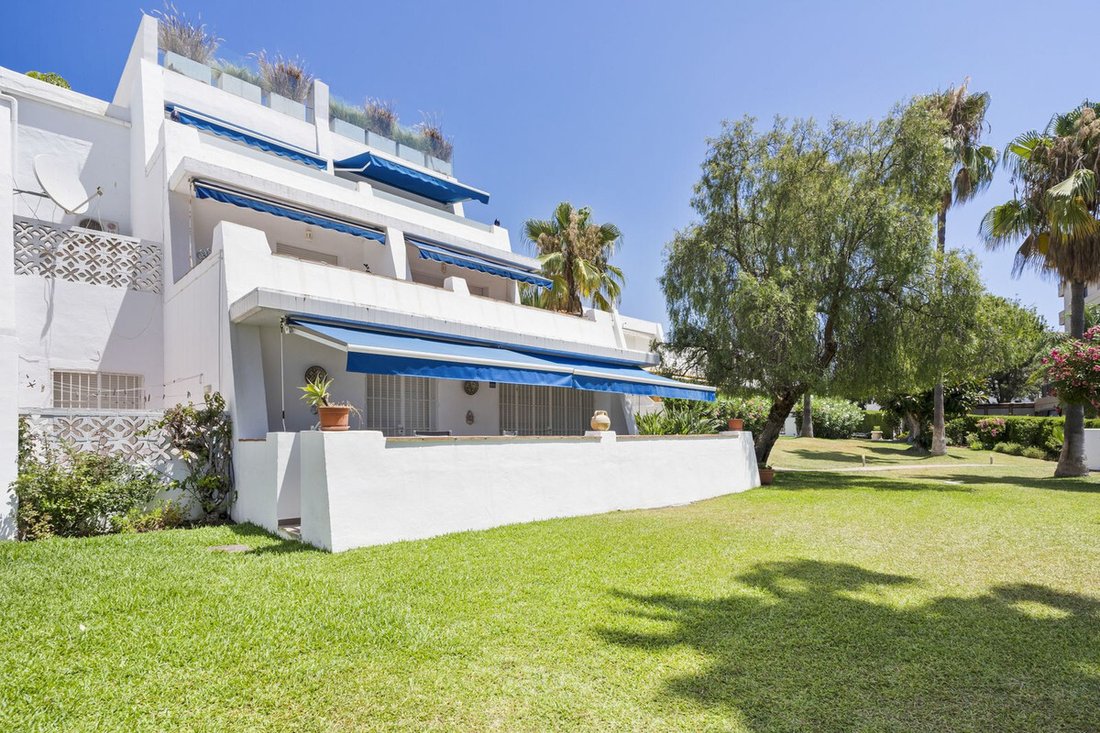 Apartment in Puerto Banus, Marbella, Spain 2 - 15969966