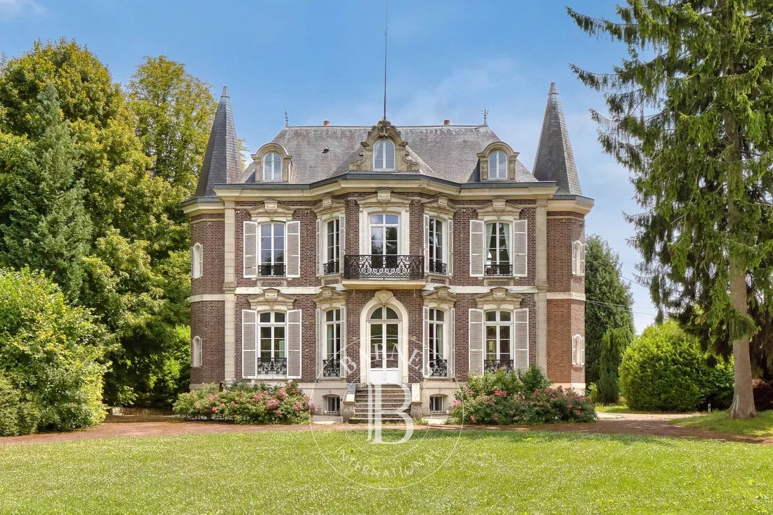 Estate in Le Village, Bihorel, France 1 - 15968895