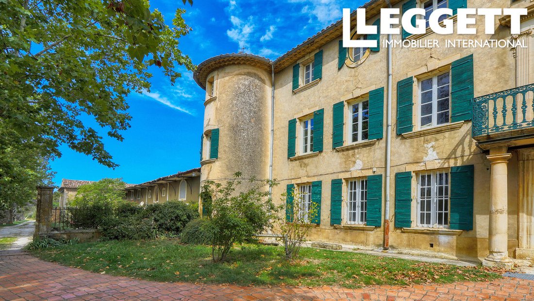Château des Murmures: A 17th-Century Provençal Reverie in the Luberon’s Embrace