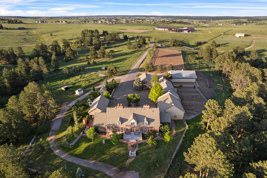 Franktown, Colorado, United States 4 - 15970368