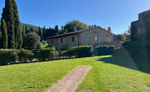 Country House in Montaione, Tuscany, Italy 1