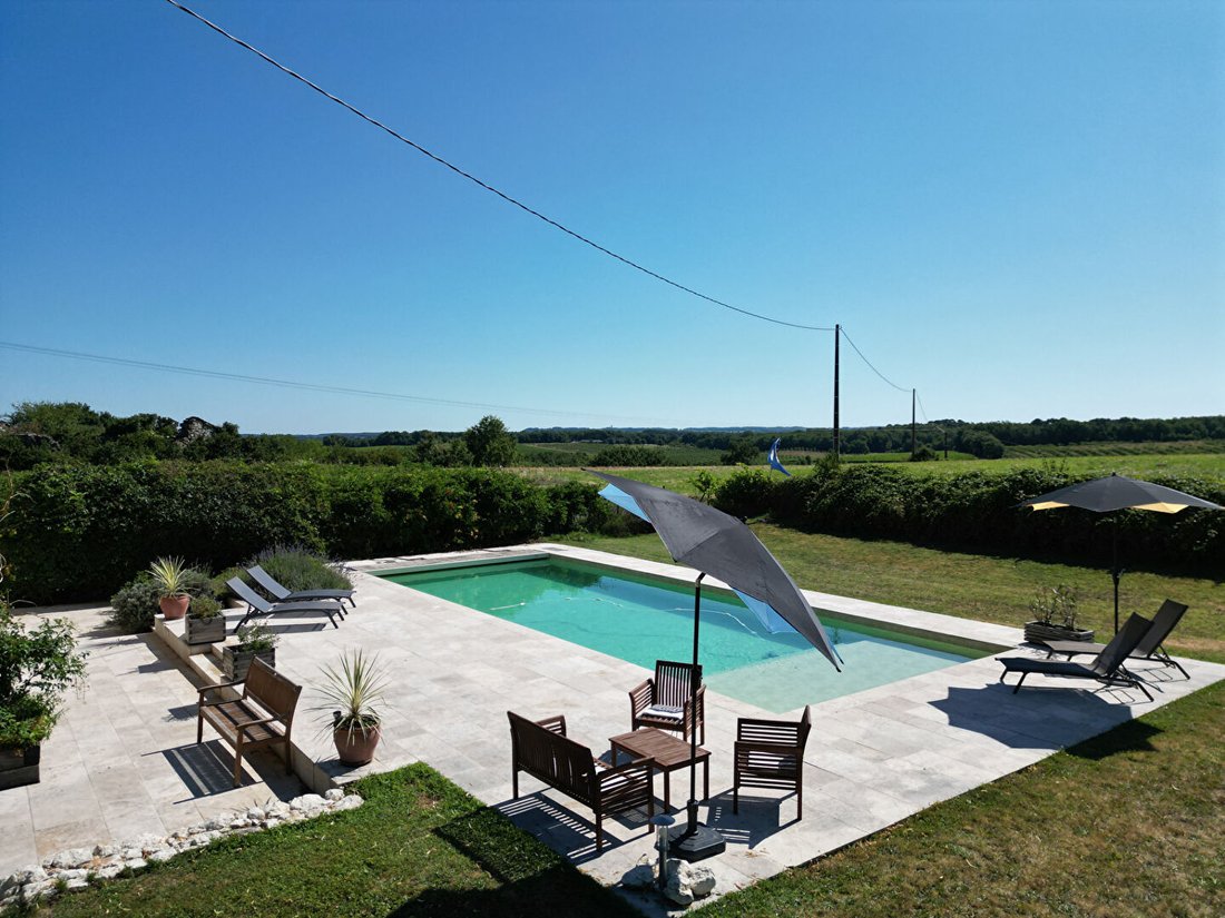 Villa in Duras, Nouvelle-Aquitaine, France 2 - 15972019