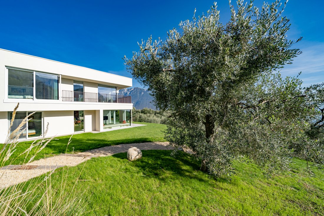 Villa in Tignale, Lombardy, Italy 4 - 15970615