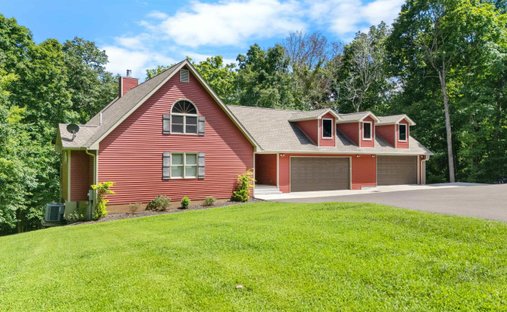 House in Eddyville, Kentucky, United States 1