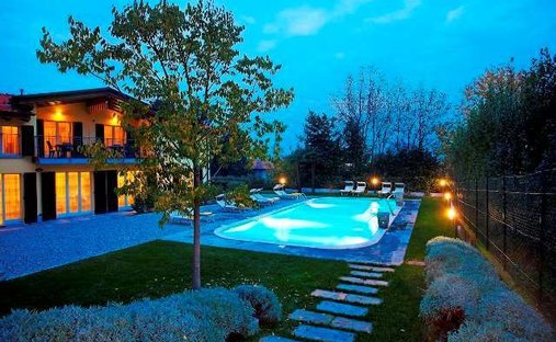 Appartamento a Griante, Lombardia, Italia 1