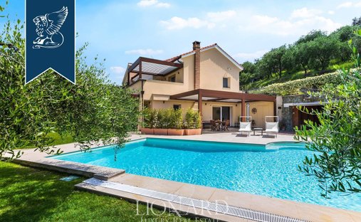 Villa in Toirano, Liguria, Italy 1