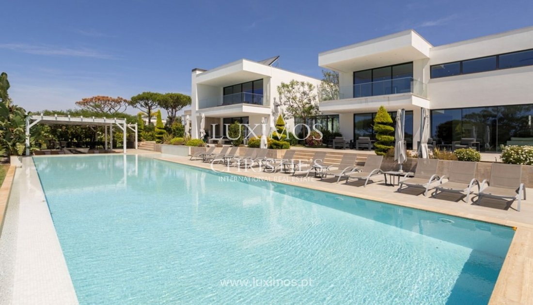 Villa in Vilamoura, Quarteira, Algarve 1 - 15971386