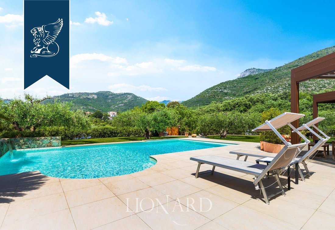 Villa in Toirano, Liguria, Italy 3 - 15972827