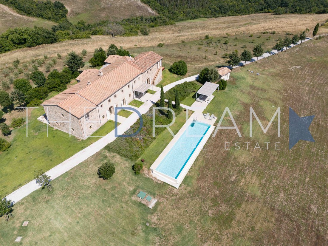 Villa in Volterra, Tuscany, Italy 5 - 15970974