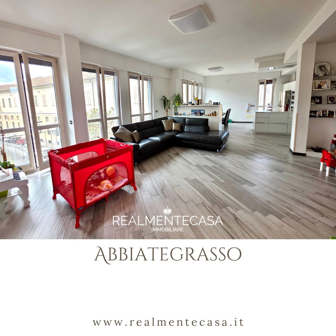 Apartment in Center, Abbiategrasso, Lombardy 4 - 15971994