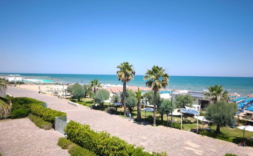 Apartment in Silvi Marina, Silvi, Abruzzo 1