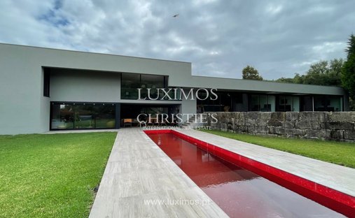 Villa in Santo Tirso, Couto (Santa Cristina e Sao Miguel) e Burgaes, Porto District, Portugal 1