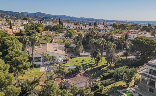 Villa in Marbella, Andalusia, Spain 1