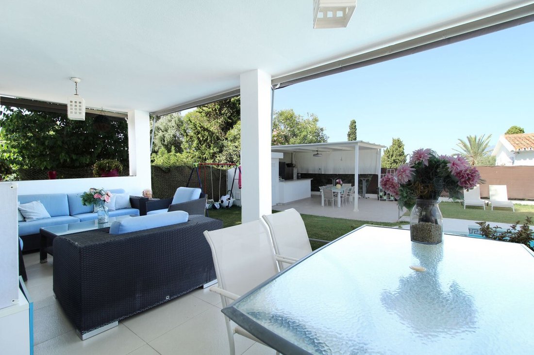 Villa in San Pedro de Alcantara, Andalusia, Spain 2 - 15970922