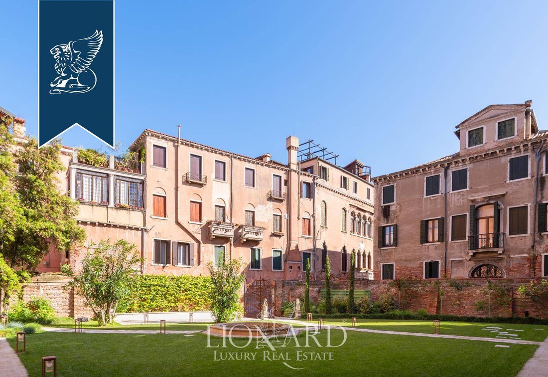 Apartment in Venice Historic Centre, Venice, Italy 1 - 15972847