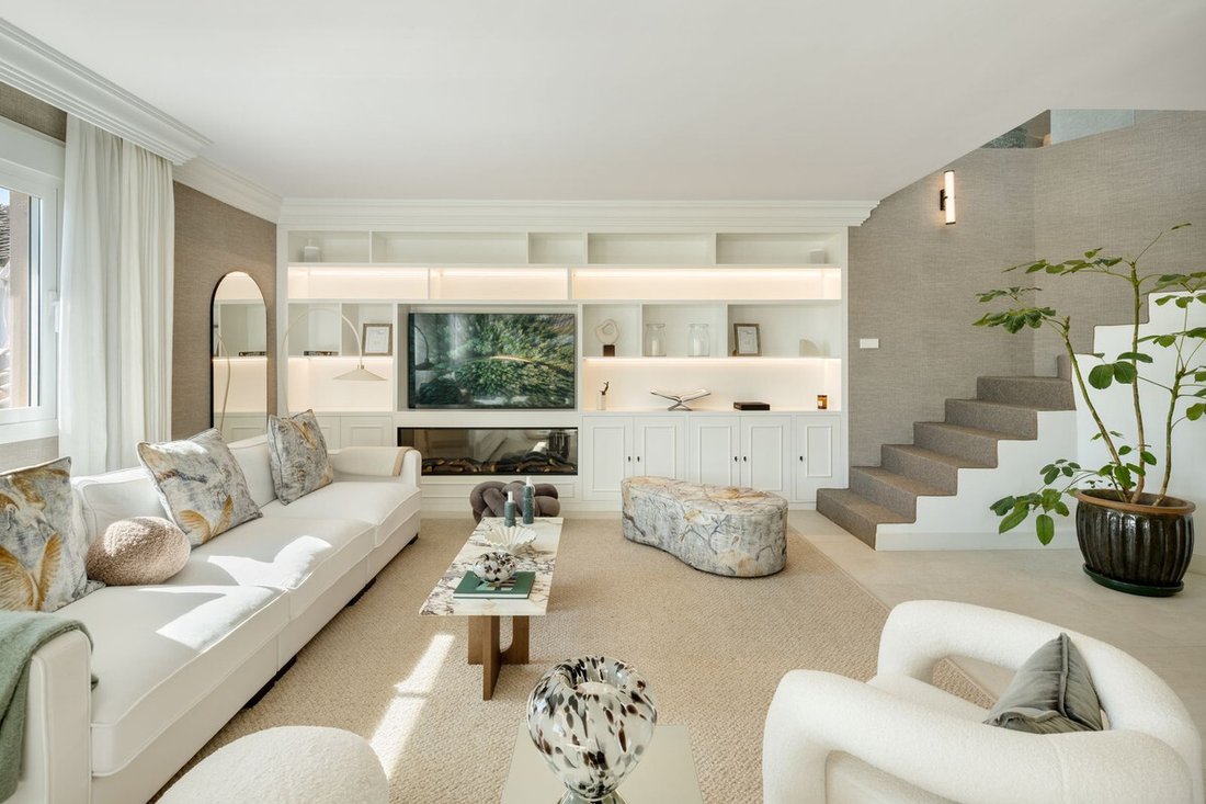 Penthouse in Puerto Banus, Marbella, Spain 2 - 15971292