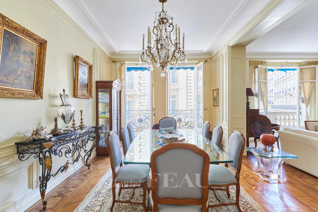 Apartment in Chaillot, Paris 16e Arrondissement, Paris 4 - 15970874