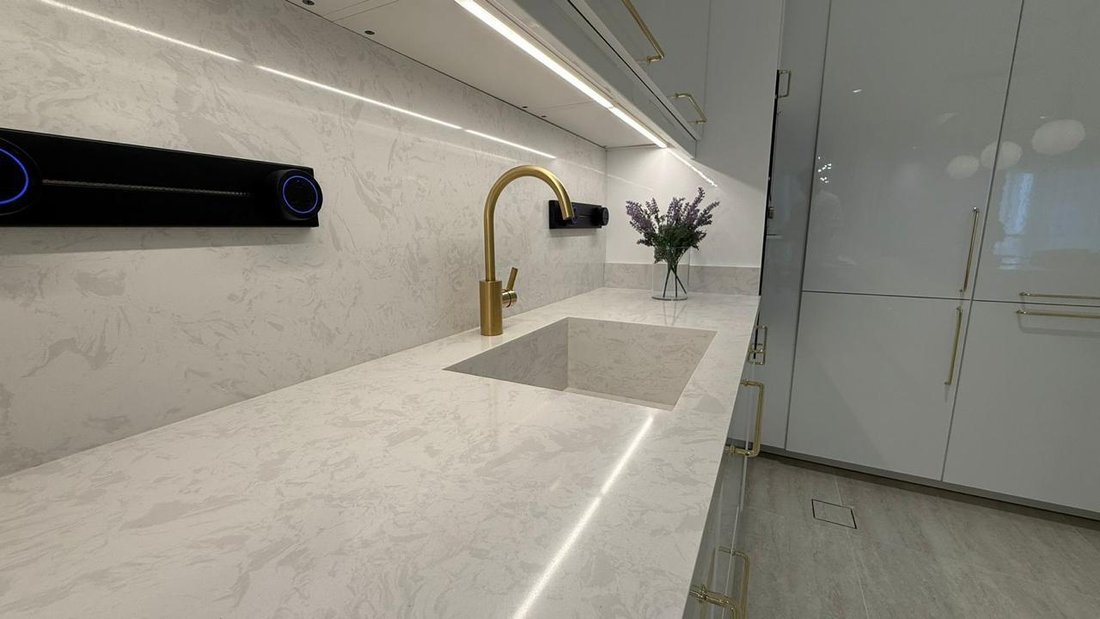 Apartment in Jumeirah Beach Residence, Dubai, United Arab Emirates 5 - 15971378