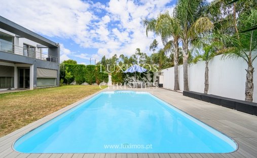 Villa in Milheiros, Porto District, Portugal 1