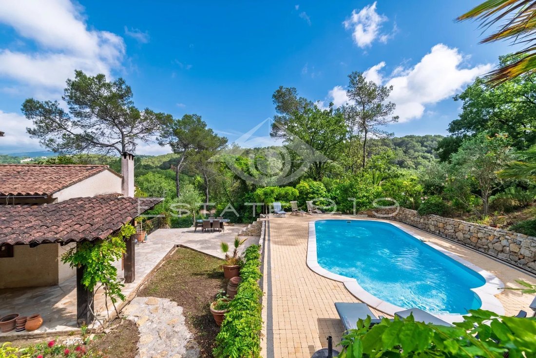 Villa in Opio, Provence-Alpes-Côte d'Azur, France 3 - 15970604