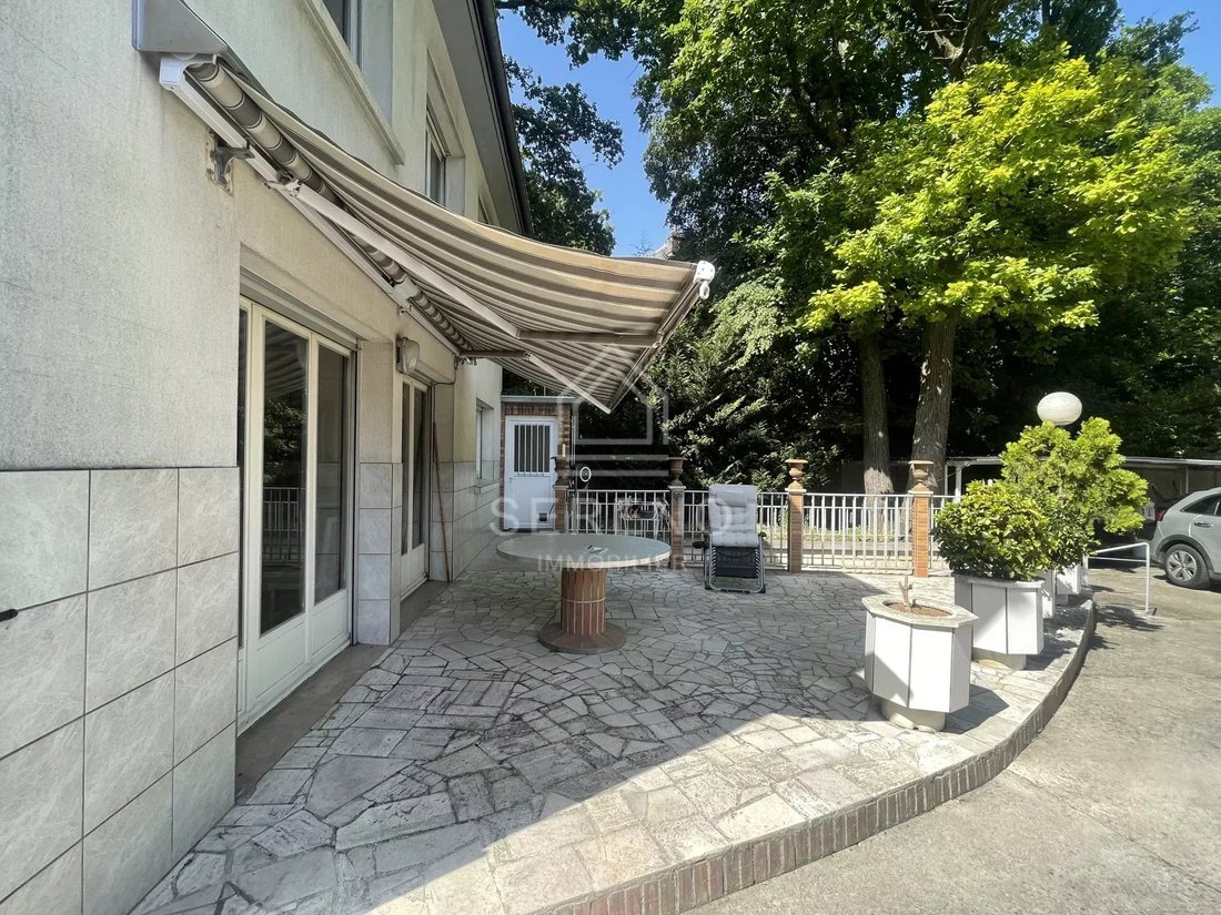 Villa in Morsang-sur-Orge, Ile-de-France, France 3 - 15971965