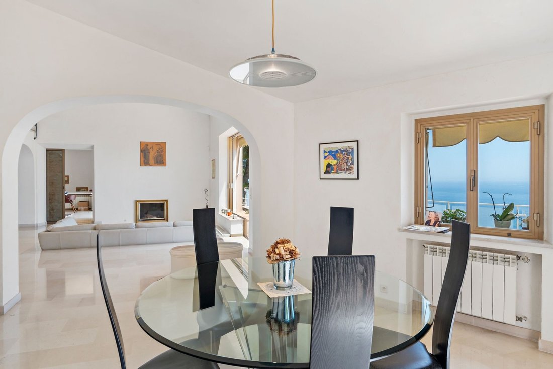 House in Village-Cros de Caste-Coupiere-Mont Gros, Roquebrune-Cap-Martin, France 5 - 15973061