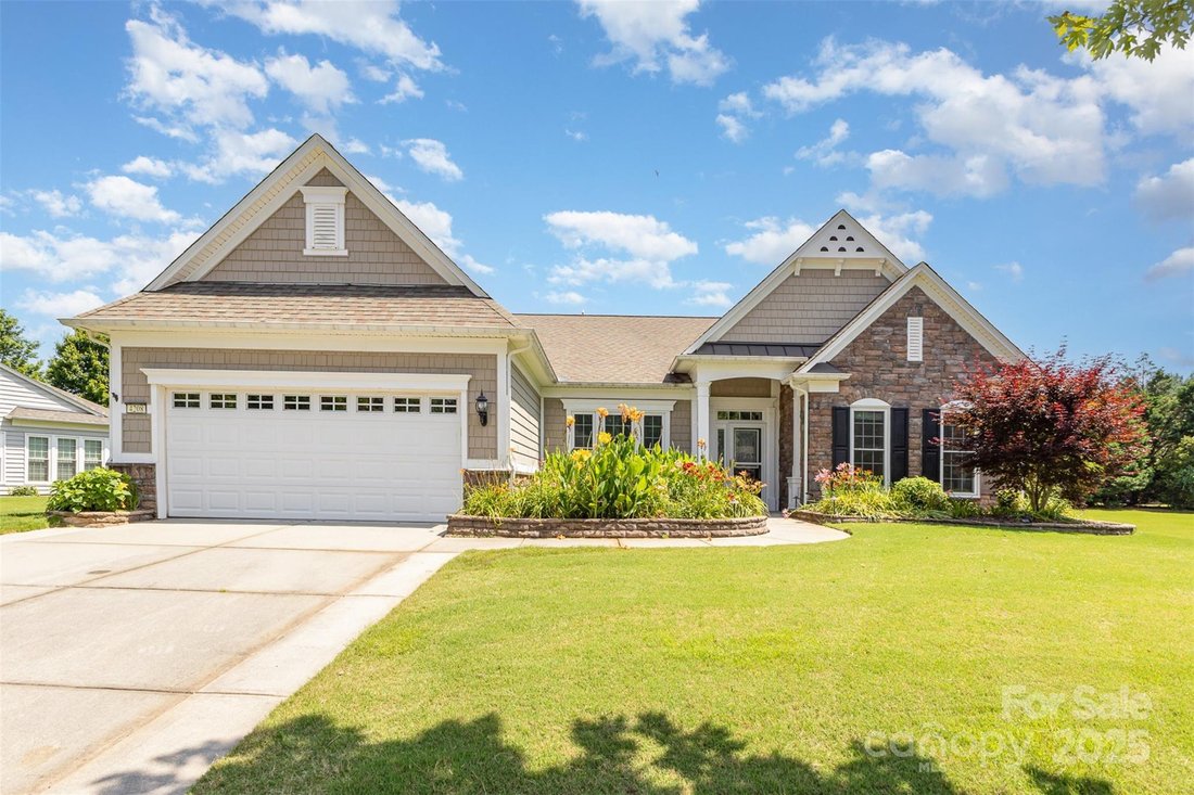 House in Indian Land, South Carolina, United States 4 - 15971679