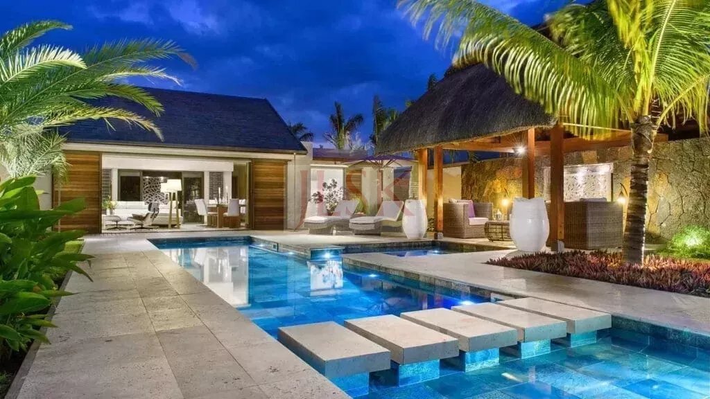 Villa in Grand Baie, Rivière du Rempart District, Mauritius 1 - 15970767