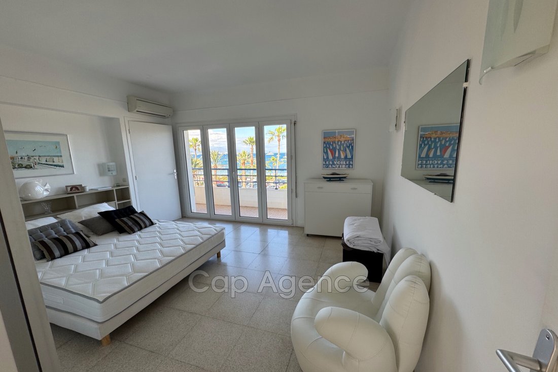 Apartment in Ponteil, Antibes, France 4 - 15972483
